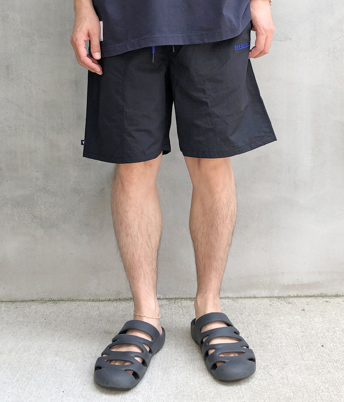 DESCENDANT/DBS BEACH SHORTS (BLACK)