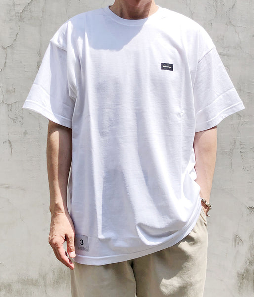 DESCENDANT/BOX SS (WHITE)