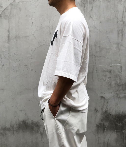 SAINT MICHAEL/SS TEE/SAINT/WHITE