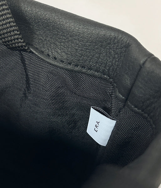ERA./EO SHRINK SO TINY TOTE BAG