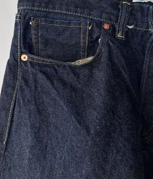 INTERIM/WASH HEAVY KIBATA SHUTTLE WWII 1943 DENIM JEANS (NAVY)