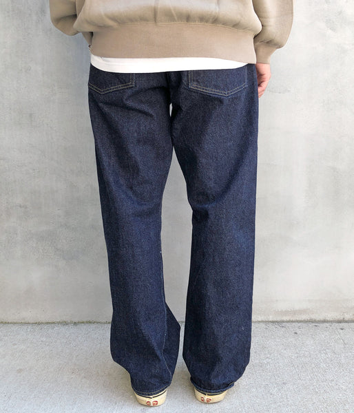 INTERIM/WASH HEAVY KIBATA SHUTTLE WWII 1943 DENIM JEANS (NAVY)