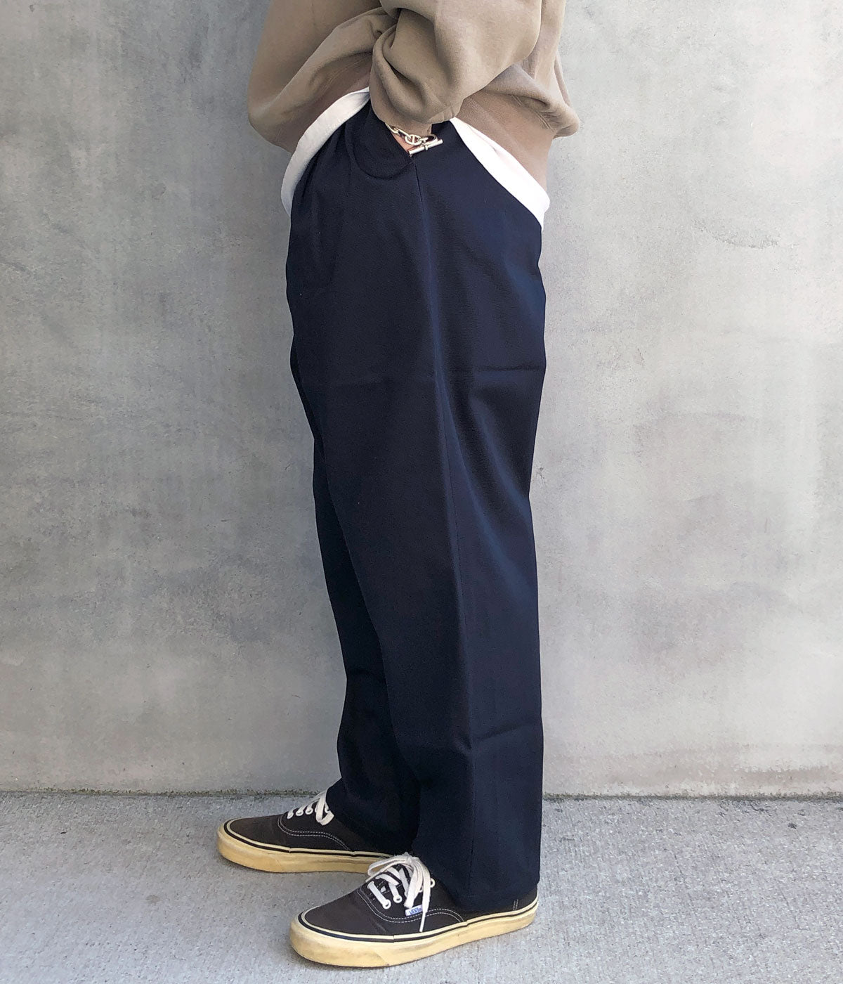 DESCENDANT/DC-3 ORGANIC COTTON TWILL TROUSERS (NAVY)