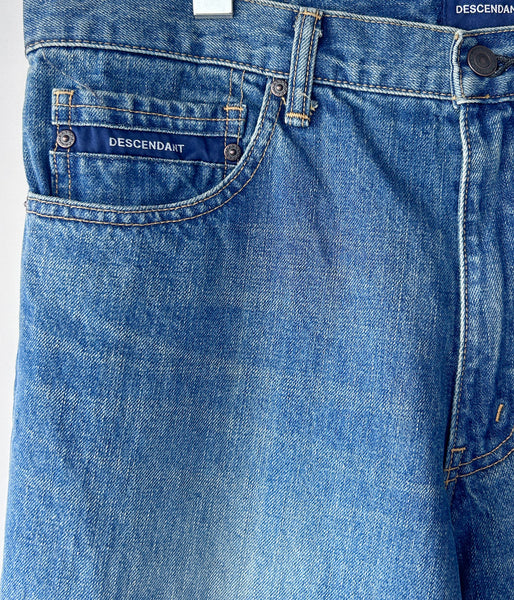 DESCENDANT/1995 DENIM TROUSERS BAGGY LIGHT WASH (INDIGO)