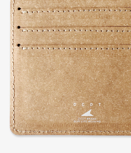 DESCENDANT/TERMINAL PASSPORT CASE (BEIGE)