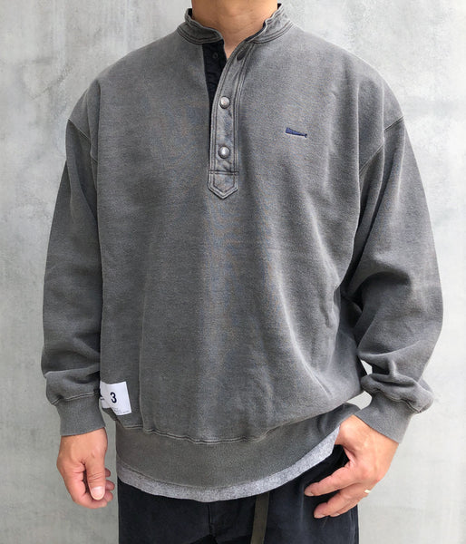 DESCENDANT/VOIL HENLEY NECK PIGMENT DYE (BLACK)
