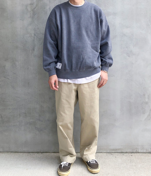 DESCENDANT/CETUS CREW NECK PIGMENT DYE (NAVY)