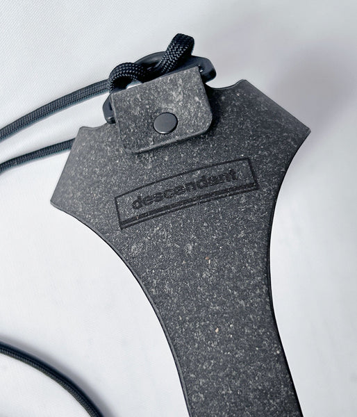 DESCENDANT/BOUND HOLDER TAKES HANDS (BLACK)