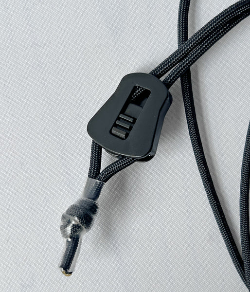 DESCENDANT/BOUND HOLDER TAKES HANDS (BLACK)