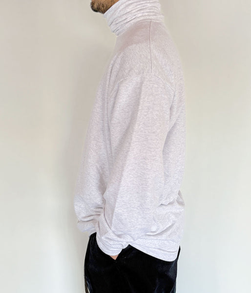 DESCENDANT/CYLINDER TURTLE NECK LS (GRAY)