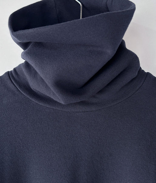 DESCENDANT/CYLINDER TURTLE NECK LS (NAVY)