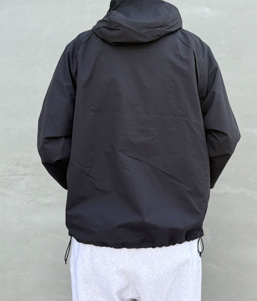 LQQK Studio/NYLON ANORAK HOODIE (BLACK)