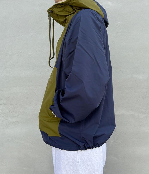 LQQK Studio/NYLON ANORAK HOODIE (NAVY GREEN)
