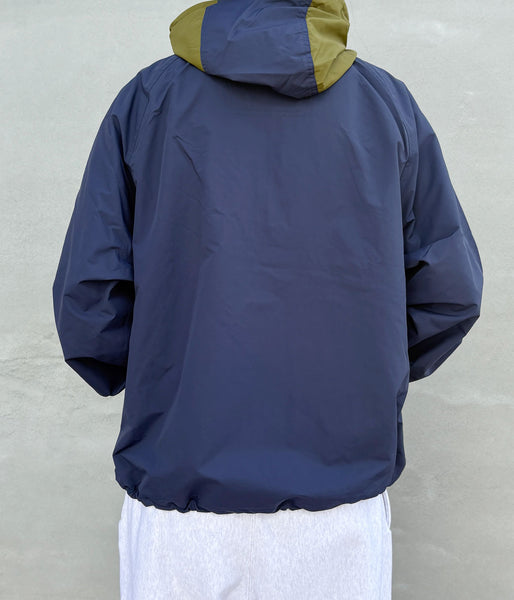 LQQK Studio/NYLON ANORAK HOODIE (NAVY GREEN)