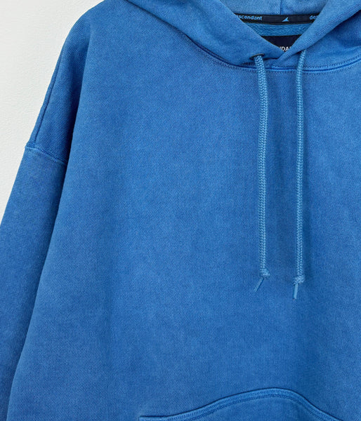 DESCENDANT/CACHALOT HOODY PIGMENT DYE (BLUE)