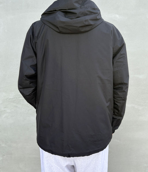 Goldwin/WINDSTOPPER by GORE-TEX LABS PUFFY JACKET (BLACK)