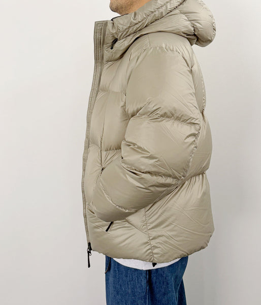 Goldwin/PERTEX QUANTUM DOWN PARKA (OAK BEIGE)