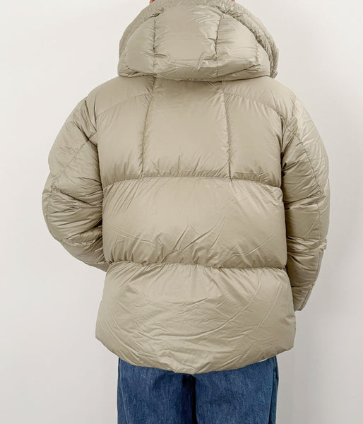 Goldwin/PERTEX QUANTUM DOWN PARKA (OAK BEIGE)