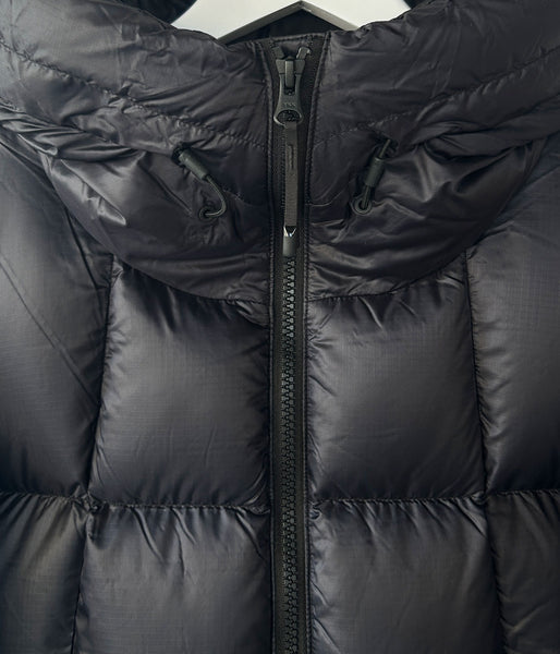 Goldwin/PERTEX QUANTUM DOWN PARKA (BLACK)