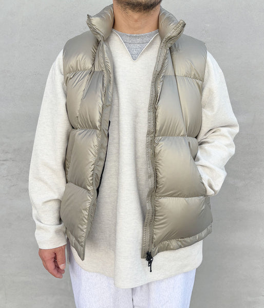 Goldwin/PERTEX QUANTUM DOWN VEST (OAK BEIGE)