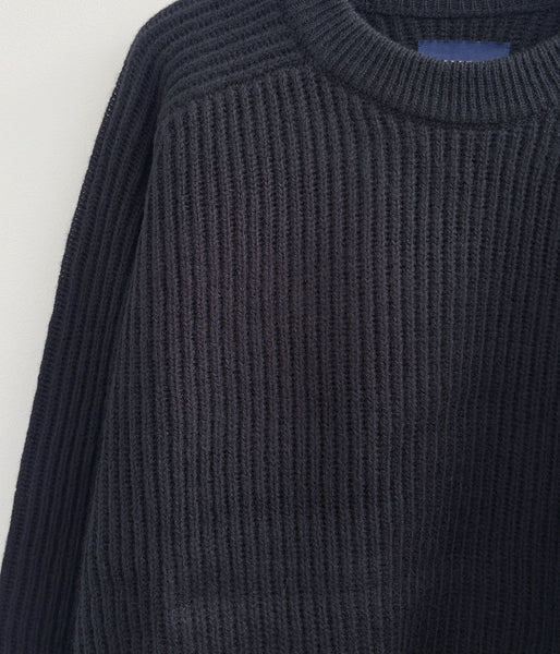 DESCENDANT/CLAM CREW NECK KNIT (BLACK)