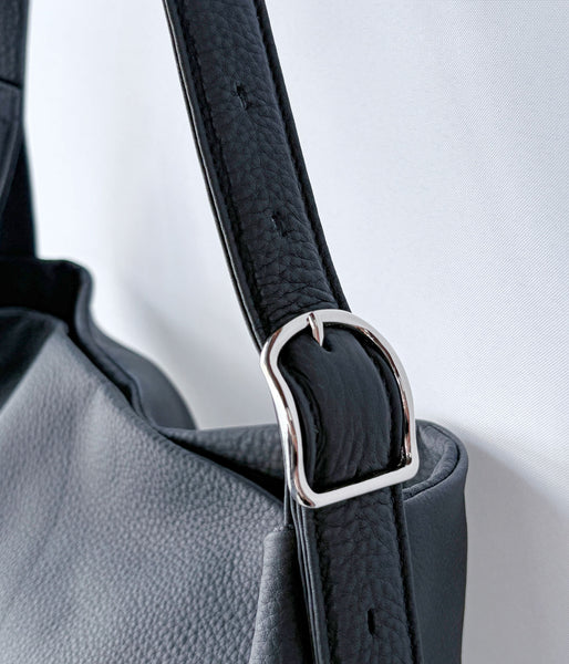 ERA./EO SHRINK RE: PIPE BAG (BLACK)