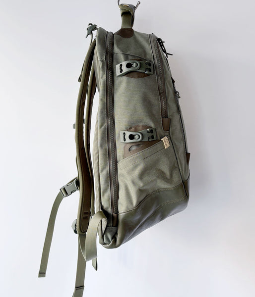 visvim/CORDURA 20L (OLIVE)