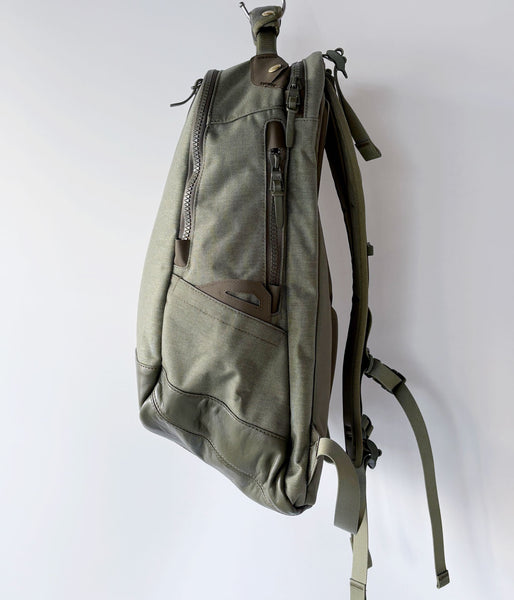 visvim/CORDURA 20L (OLIVE)
