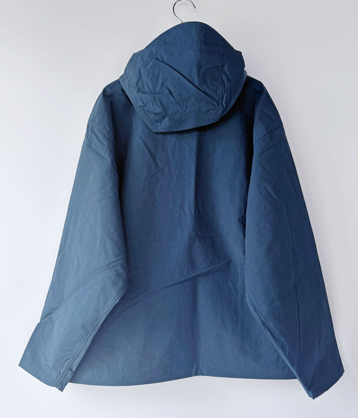 DESCENDANT/BAIT NYLON ANORAK (BLUE)