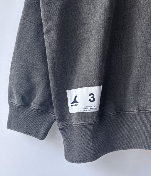 DESCENDANT/PE CREW NECK PIGMENT DYE (GRAY)