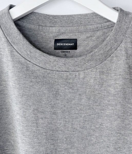 DESCENDANT/EDDY ORGANIC COTTON SS CLASSIC FIT (GRAY)