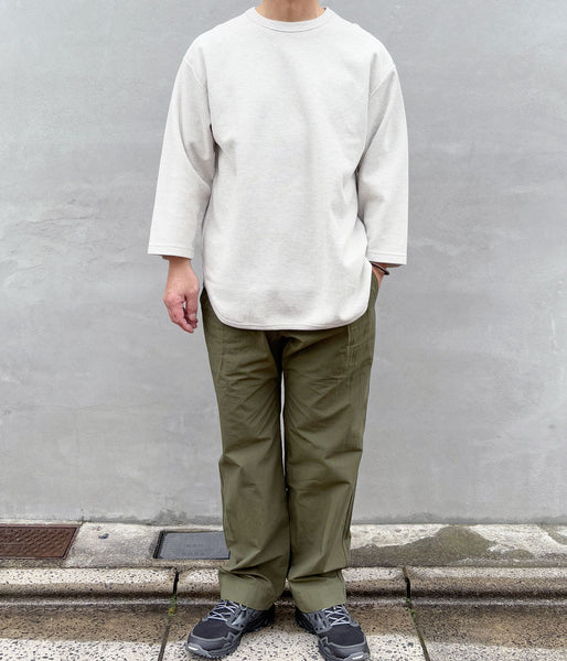 MHL./CRISP COTTON CHAMBRAY TROUSERS (OLIVE)
