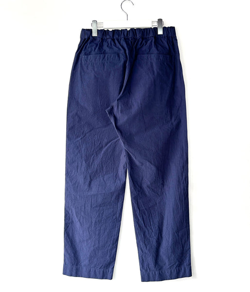 MHL./CRISP COTTON CHAMBRAY TROUSERS (NAVY)