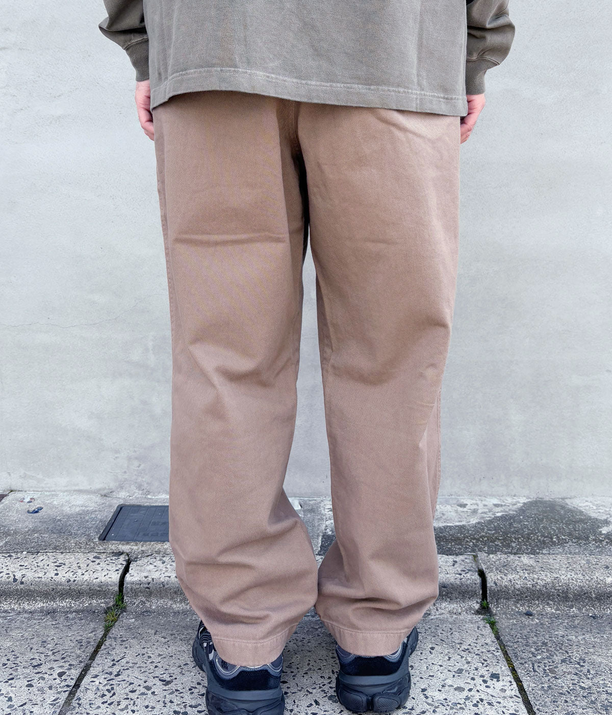 DESCENDANT/SHORE TWILL BEACH TROUSERS PIGMENT DYE (BROWN)