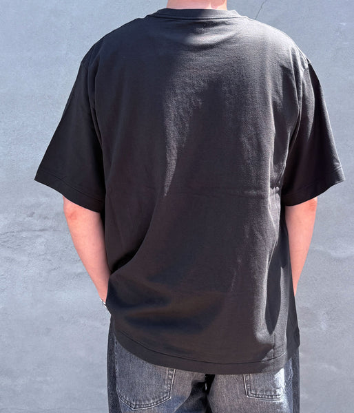 blurhms ROOTSTOCK/RAREGROOVE Print Tee WIDE (InkBlack×Blue-PT)