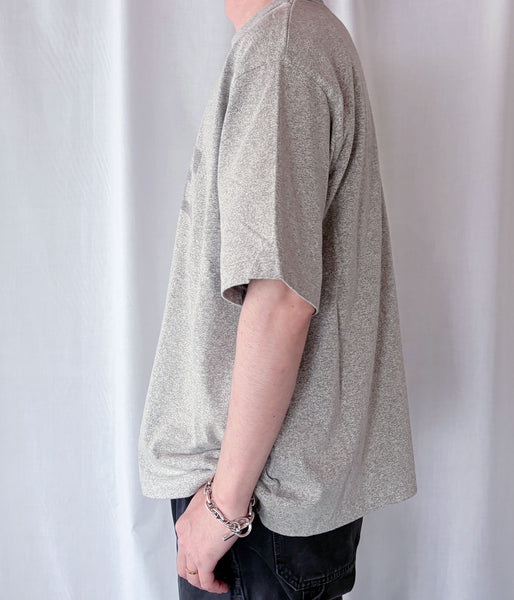 blurhms ROOTSTOCK/ALE-Y 88/12 Print Tee WIDE (HeatherGrey×Fade/Grey-PT)