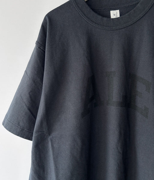 blurhms ROOTSTOCK/ALE-Y 88/12 Print Tee WIDE (NightBlack×Black-PT)