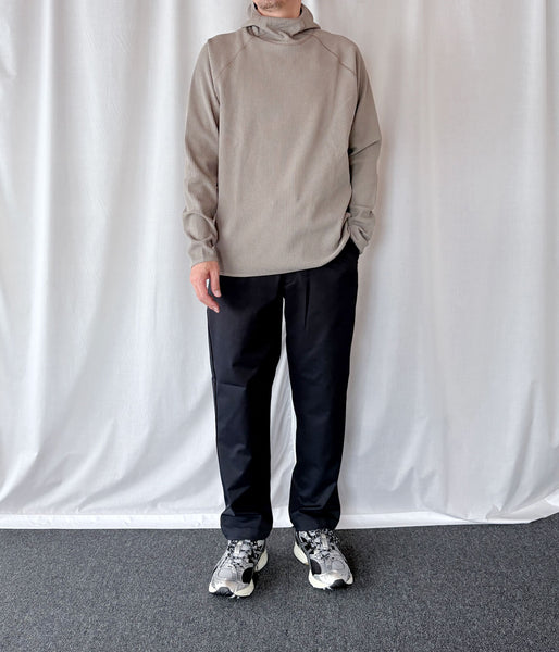 Goldwin/ONE TUCK TAPERED STRETCH PANTS (DARK NAVY)