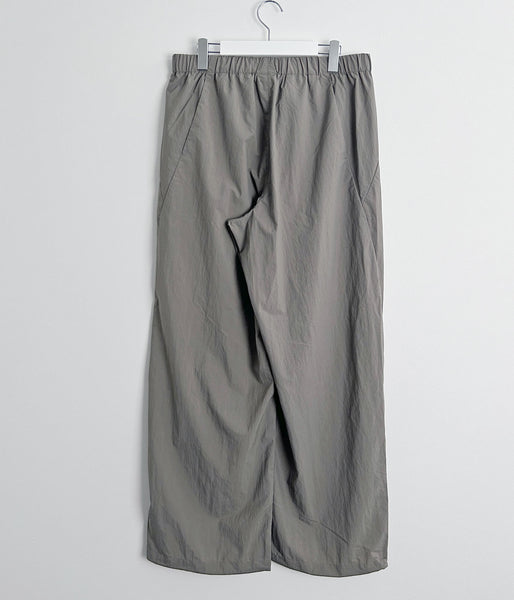 Goldwin/ADVANCED LIGHT WIDE EASY PANTS (SAND LAND)