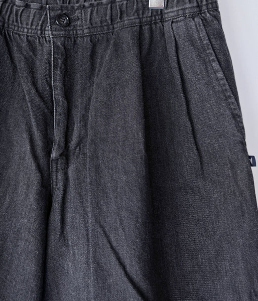 DESCENDANT/JERRY DENIM SHORTS (BLACK)