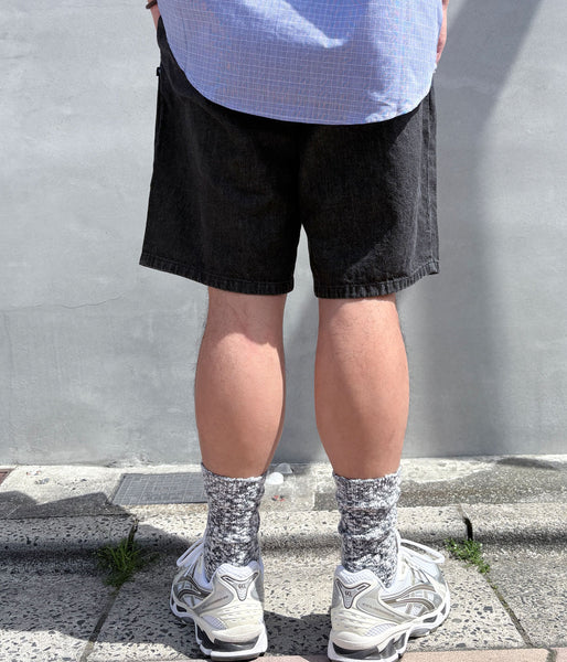DESCENDANT/JERRY DENIM SHORTS (BLACK)