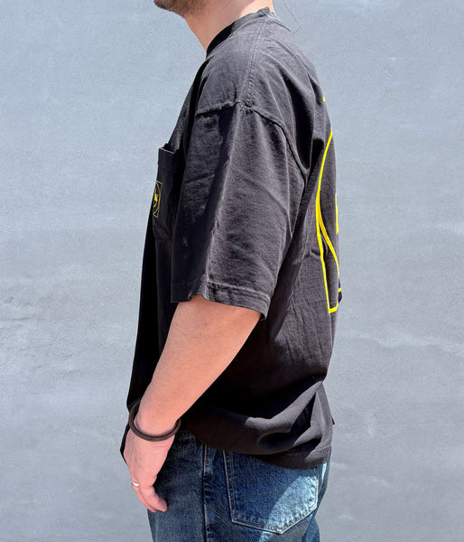 LQQK Studio/LQQK Smiley logo Pocket tee (BLACK)