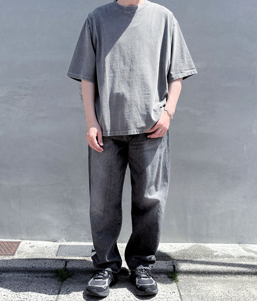 INTERIM/VINTAGE FADE BLACK  HYPER BIG T-SHIRT (POWDER)