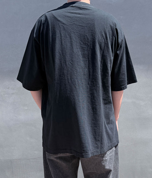 INTERIM/VINTAGE FADE BLACK  HYPER BIG POCKET T-SHIRT (SULFUR)