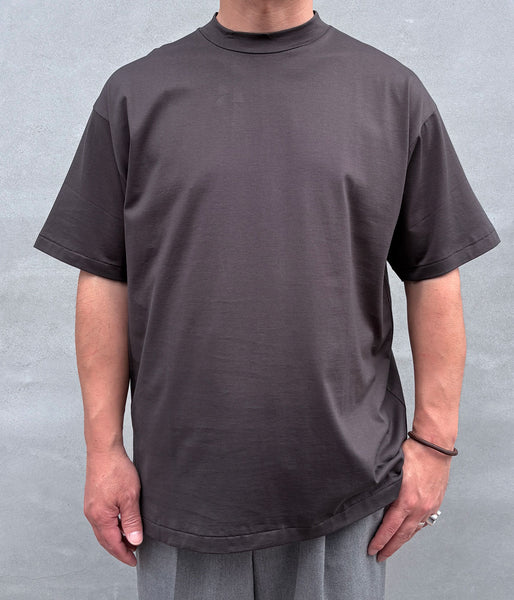 INTERIM/HIGH GAUGE SUVIN JERSEY S/S TEE (SMOKE BLACK)