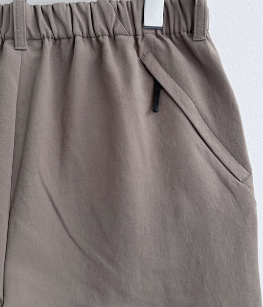 Goldwin/AIR IMPRESSION VENTRIS RELAX SHORTS (SAND LAND)