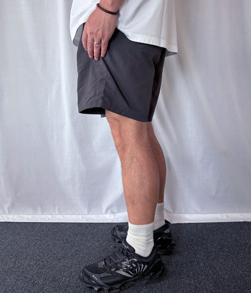 Goldwin/NYLON SHORTS (DEEP CHARCOAL)