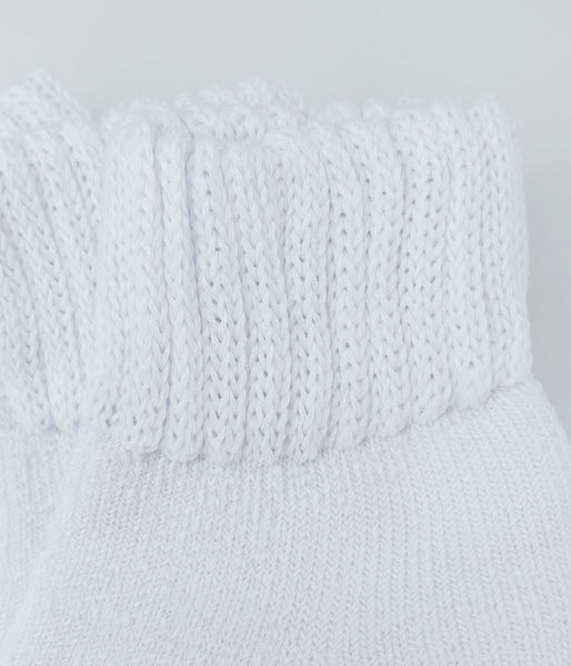 UNIVERSAL PRODUCTS./3P PILE SOCKS (WHITE)