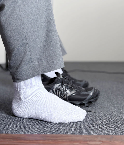 UNIVERSAL PRODUCTS./3P PILE SOCKS (WHITE)