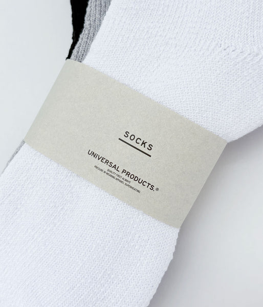 UNIVERSAL PRODUCTS./3P PILE SOCKS (WHITE/BLACK/GRAY)